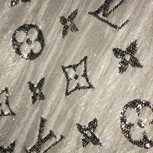 Meet your Posher, Royce